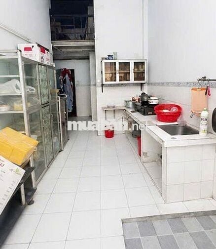 Phòng Trọ Giá Rẻ Ngay Đoàn Văn Bơ Quận 4