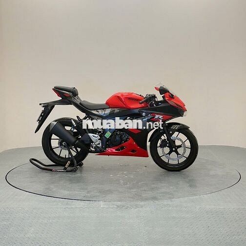 SUZUKI GSX R150 - 2023 - 12.000KM