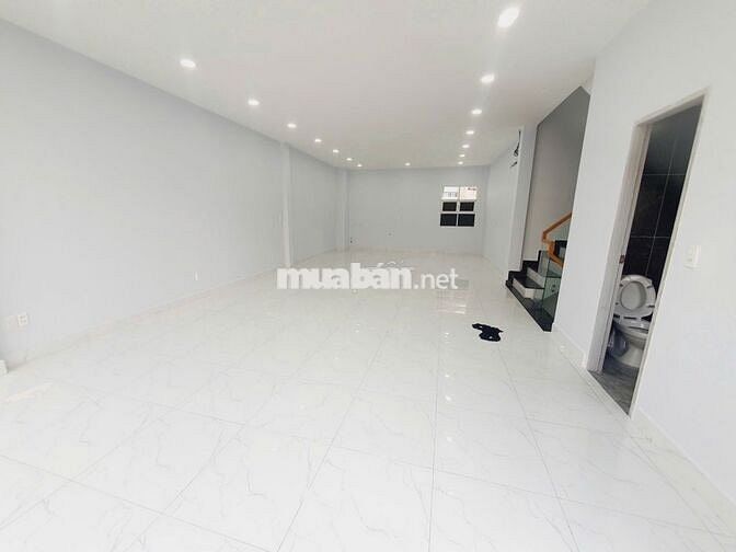 SIÊU PHẨM TRỐNG SUỐT - 347A Huỳnh Văn Bánh -P11 -PN -4 Tầng -350m2 Sàn