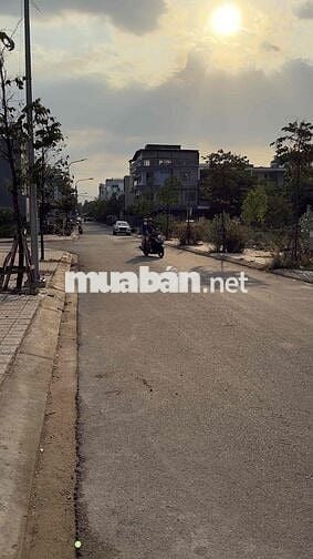 bán nhà sổ riêng hoàn công phường trấn biên