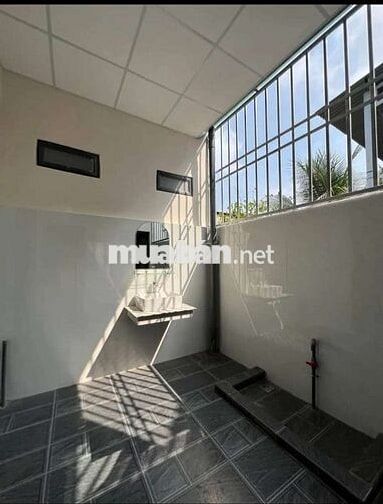 Bán nhà cấp 4 sổ hồng riêng, DT 100m2 ngay KDC Phong Phú giá 730triệu