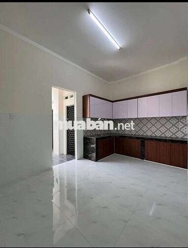 Bán nhà cấp 4 sổ hồng riêng, DT 100m2 ngay KDC Phong Phú giá 730triệu