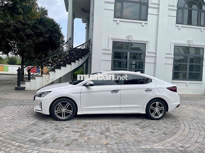 Hyundai Elantra 2020 1.6T Sport Trắng