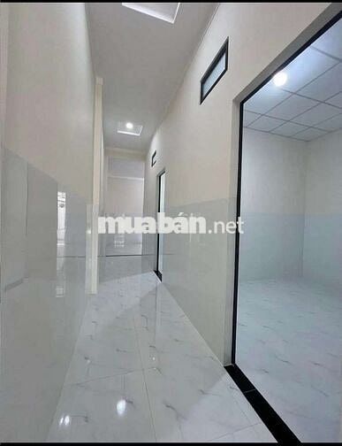 Bán nhà cấp 4 sổ hồng riêng, DT 100m2 ngay KDC Phong Phú giá 730triệu
