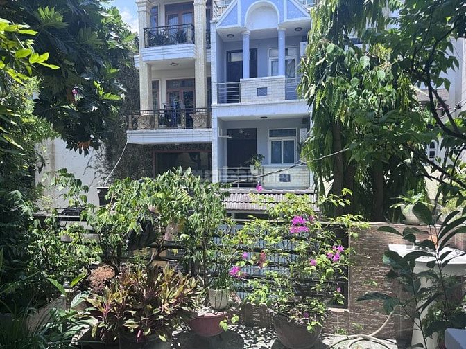 BÁN NHÀ CHÍNH CHỦ -  VỊ TRÍ ĐẸP GÒ VẤP - DIỆN TÍCH HIẾM 6,5M X16.5M 