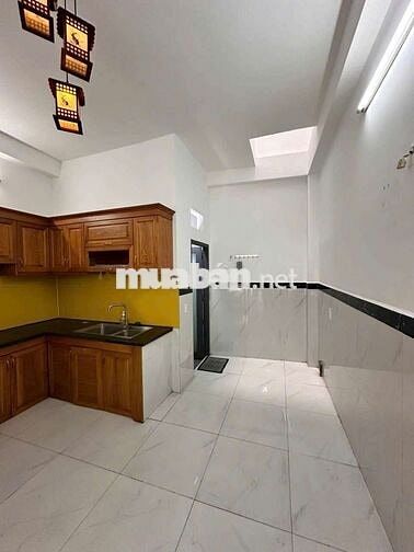 CHO THUÊ NHÀ MỚI GIÁ RẺ VỀ Ở LIỀN, HẺM XE TẢI KÍ HỢP ĐỒNG LÂU DÀI 