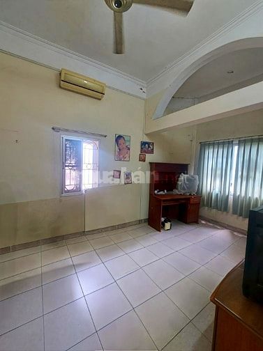Đê La Thành – Đôgs Đa -  Ô TÔ – 84 m2 – 3 Tầng – MT ^ M – Giá 16.8 Tỷ.