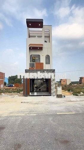 nhà phố ngay khu cong nghiệp nam tân uyên tân hiệp bình dương
