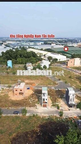 nhà phố ngay khu cong nghiệp nam tân uyên tân hiệp bình dương