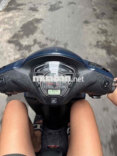 vision 2023 đặc biệt cần bán không tiếp thợ