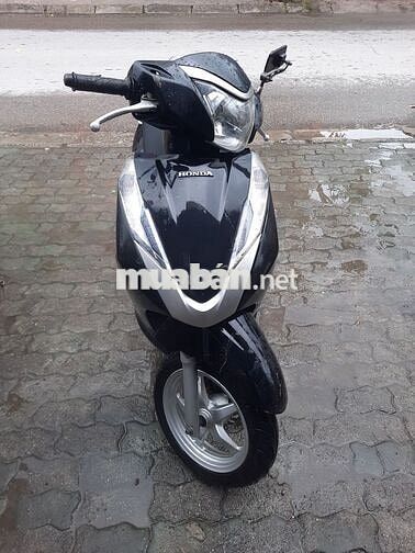 Honda Lead Đen