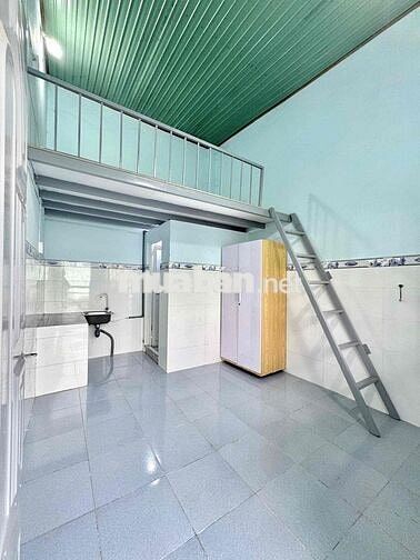 Phòng trọ ngay Đường Linh Trung - Gần Hoàng Diệu 2, Ngã Tư Thủ Đức