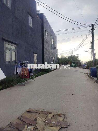 Chủ cần bán nhà 2 mặt tiền thoáng mát