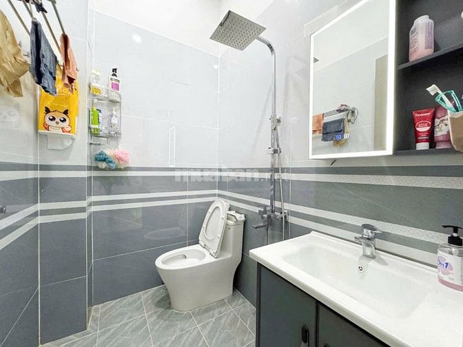 CHỈ 2,37 TỶ CÓ NGAY CĂN NHÀ PHAN TÂY HỒ, PHÚ NHUẬN-THU NHẬP SẴN 11tr