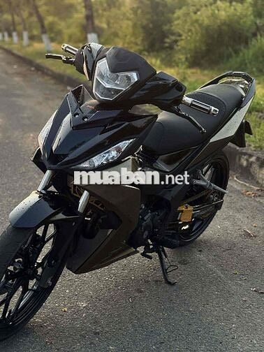 Cần bán honda winner v1 máy móc ngon rin
