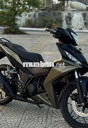 Cần bán honda winner v1 máy móc ngon rin