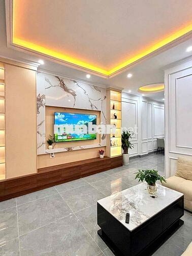sốc! Trần Khát Chân nhà mới 20m ra ô to chánh 40m2 x5T giá 6.85 tỷ