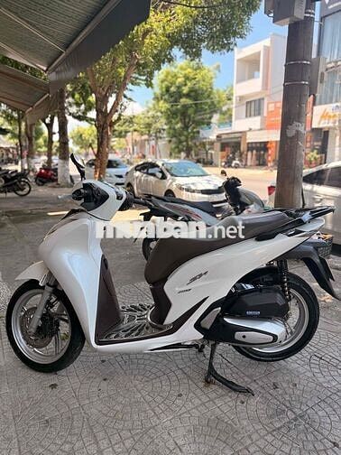 Honda SH 160i ABS 2023 Trắng