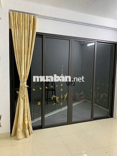 Cho thuê nhà Gia Quất,ô tô đỗ, 4PN–Nhà Mới Full Nội Thất. Giá 8 Triệu