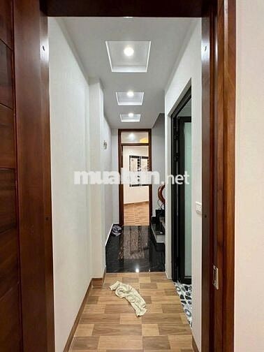 Cho thuê nhà Gia Quất,ô tô đỗ, 4PN–Nhà Mới Full Nội Thất. Giá 8 Triệu