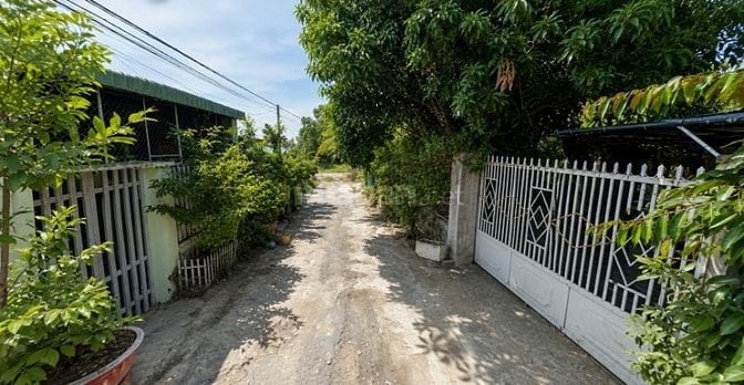 BÁN NHÀ VƯỜN ĐẤT LÀNH, P. Nam Nha Trang, dt 15X17 Giá: 2,6 tỷ. 