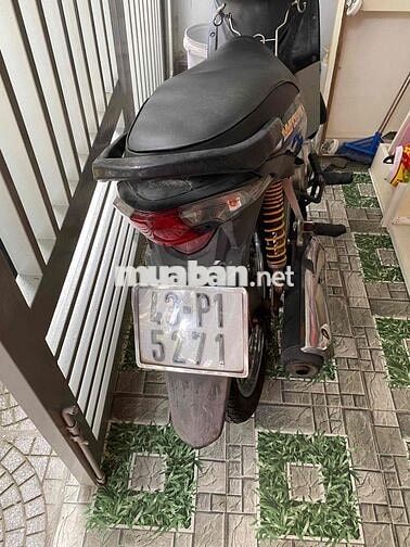 Honda Wave màu Bạc