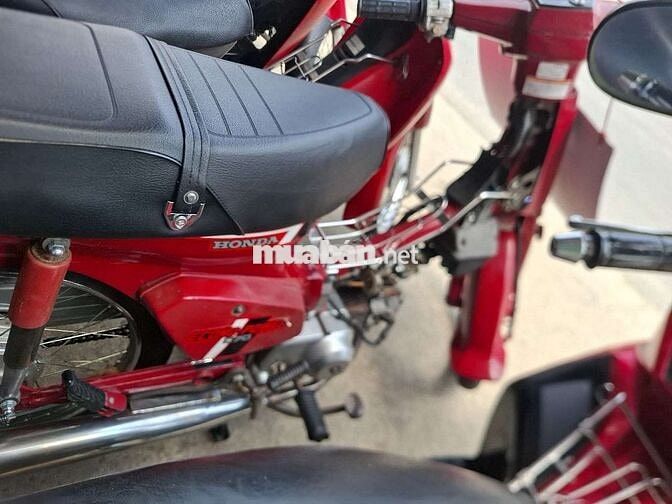 Honda DD. C70 Đỏ Đã sử dụng
