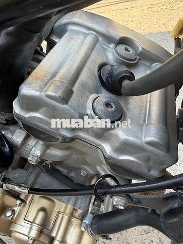 Suzuki Satria 150 Trắng Zin