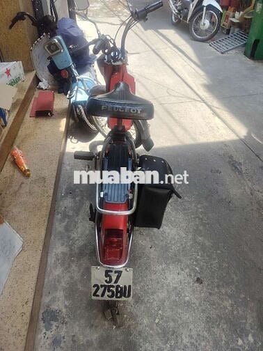 Peugeot 103 Đỏ Cổ điển
