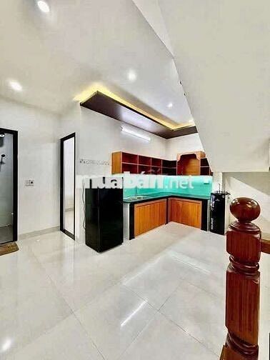 bán nhà   2 mê kiệt  3m Tô Hiệu  gần đường chính 