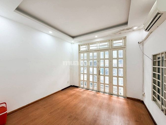 Bán nhà Trần Khắc Chân P9 Phú Nhuận giá rẻ 