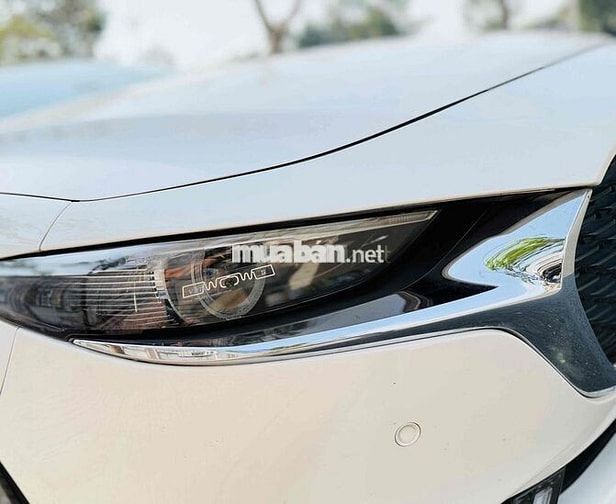 Mazda3 1.5L 2022 premium 2022 full option . TPHCM