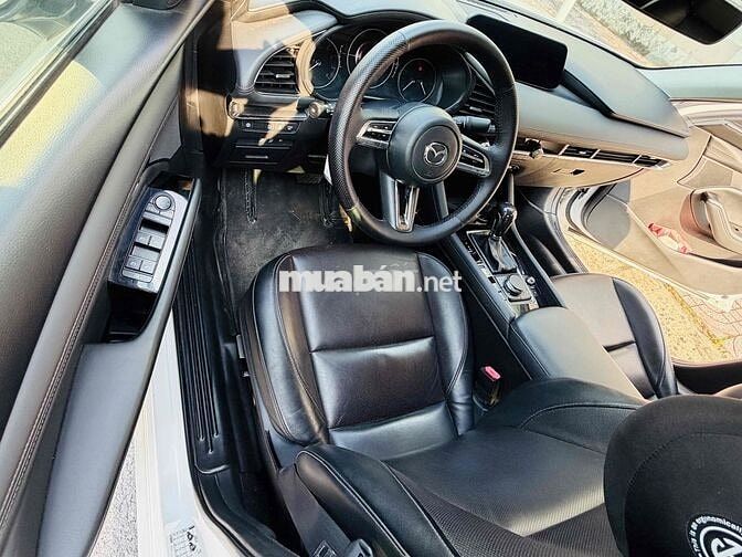 Mazda3 1.5L 2022 premium 2022 full option . TPHCM