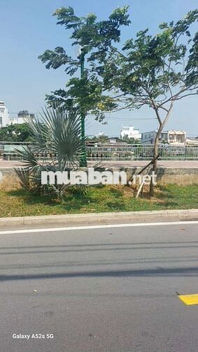 Cần bán dãy nhà trọ gồm 2 kiot và 5 căn riêng lẽ