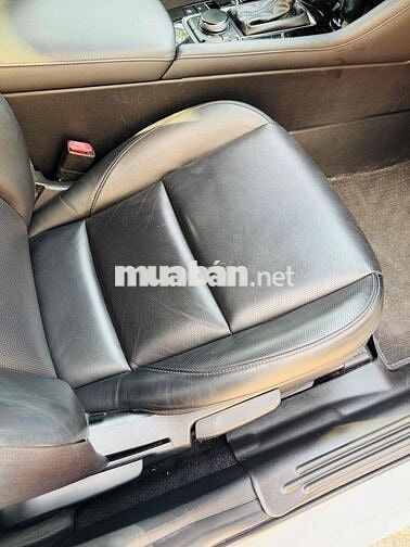 Mazda3 1.5L 2022 premium 2022 full option . TPHCM
