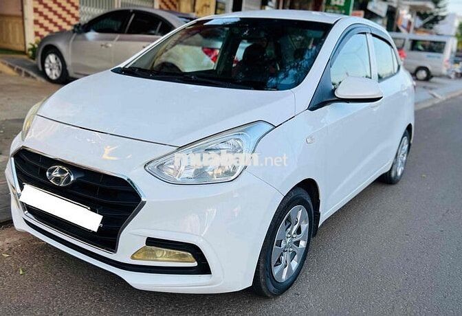 Hyundai i10 Sedan 2018 Trắng
