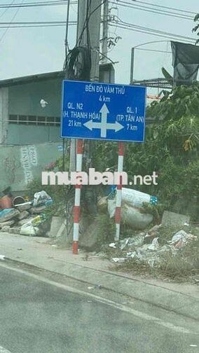 bán đất thổ cư mặt tiền đường xe hơi , cách DT834B chỉ 80m.