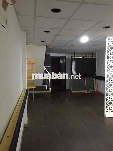 Cho Thuê Mặt Bằng Mặt Tiền CMT8 4.2x21M Trệt Lửng Suốt💕💕💕