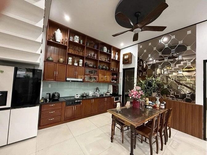 GIÁ QUÁ SỐC ! BÌNH THẠNH ,2TỶ7 ,XUNG QUANH TOÀN TIỆN ÍCH GIÁ SIÊU MỀM
