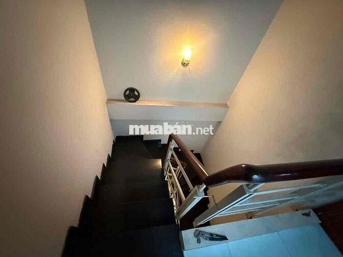 cho thuê nhà quận 11,  8 triệu 3PN đầy đủ nội thất