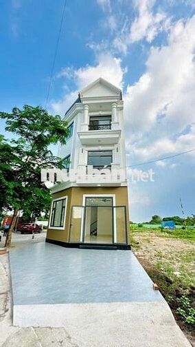 BÁN NHANH CĂN NHÀ PHỐ KINH DOANH LÁI THIÊU - Đ.NGUYỄN VĂN TIẾT TT 5% 