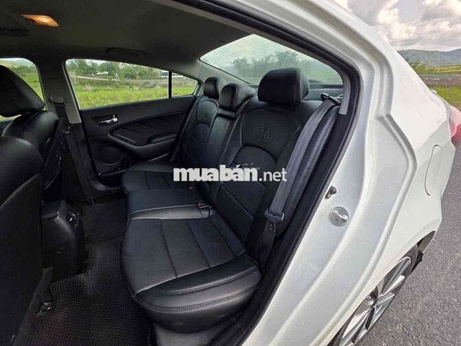 Kia K3 2015 1.6 AT 94.000 km Trắng