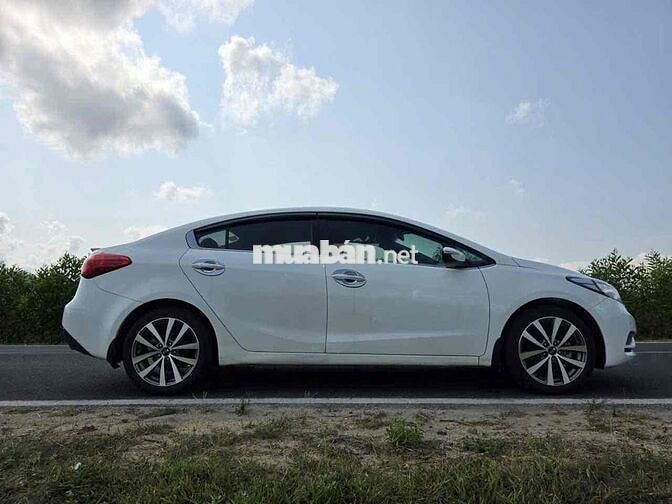 Kia K3 2015 1.6 AT 94.000 km Trắng