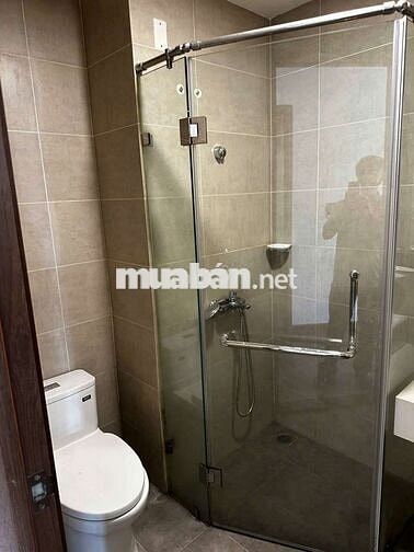 Bán nhanh căn 2PN 2WC trống . 4ty2 view ngoại khu, 4ty3 view nội khu