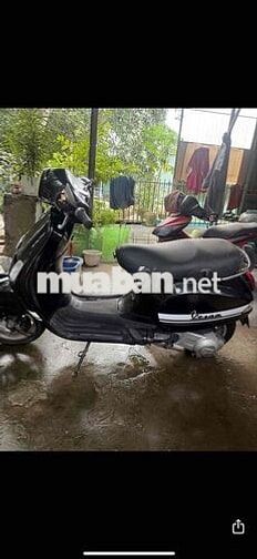 Piaggio Vespa Đen