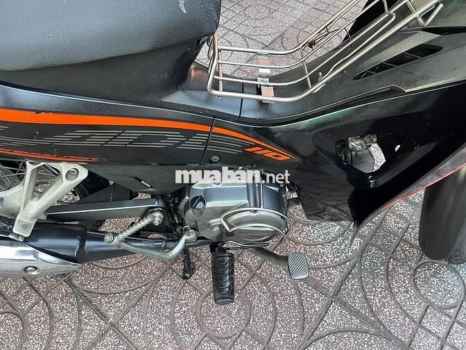 Blade Cam đen 17876 km cầm đồ xe chứng uỷ quyền