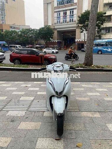 Honda Lead đèn led cọp bsđg Vip nhất tứ quý 9999