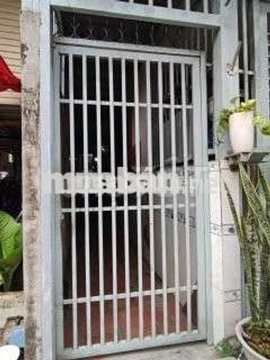 Đất 125m2 có nhà cấp 4 và phòng trọ tại Vĩnh Phú Thuân An Bình Dương