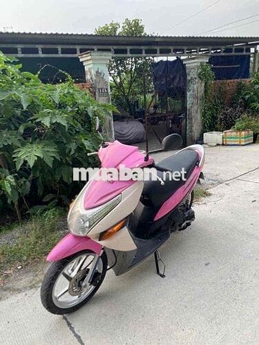 Honda Click màu Hồng