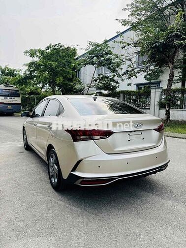 Hyundai Accent 2021 Vàng cát 8000 km